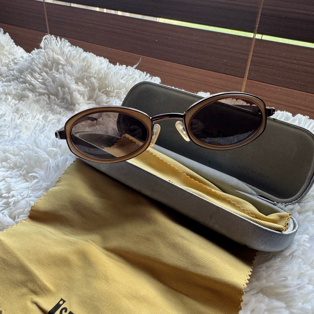 Christian dior sunglasses - Picture 3 of 12